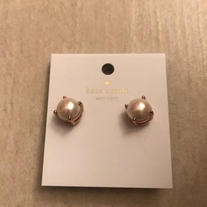 Kate spade pearl earrings Brand new never worn